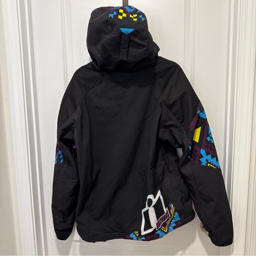 ICON Multicolor Geometric Jacket - Picture 11 of 11